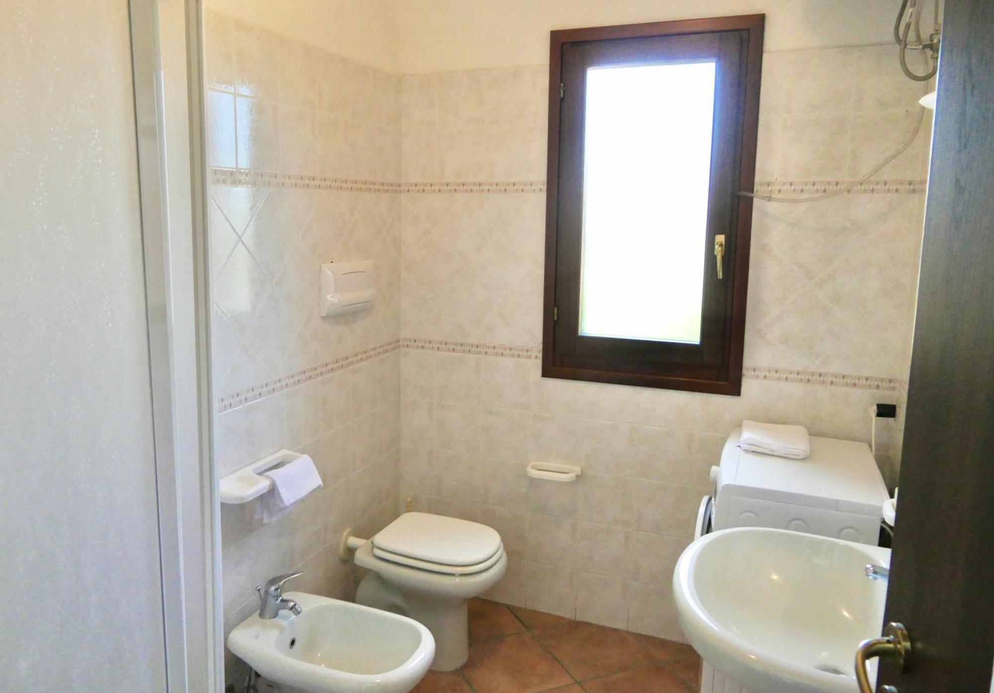 Iss Travel, La Ginestra - 2-Bedroom Apartment With Terrace And View Over Tavolara Island ซาน เตโอโดโร ภายนอก รูปภาพ